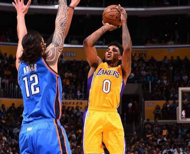 每体：C罗的豪车收藏已超40辆，其中一些车从来没开过