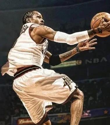 国际象棋经典弃子战术解析