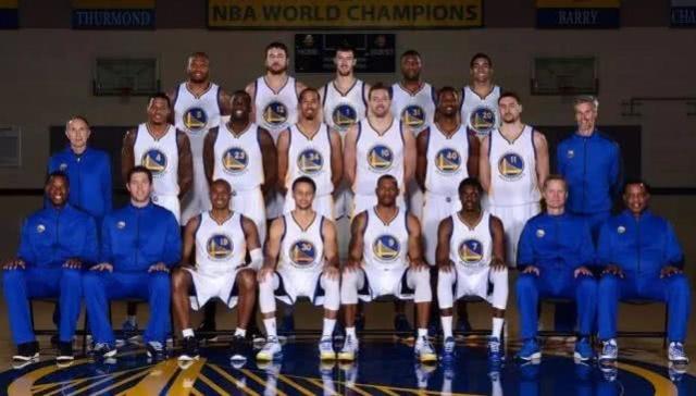 哈登新赛季助攻榜领跑联盟