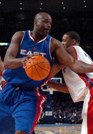 帕福斯体育总监：大卫·路易斯非常职业且伤病少，他很快同意加盟